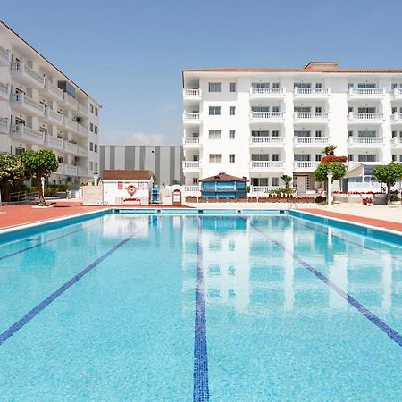 Apt 200 Meters From The Beach Id Бланес Екстериор снимка
